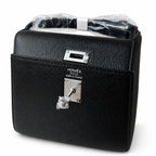 Kelly Family Underarm Shoulder Bag — Classic Hand-Carry Silhouette