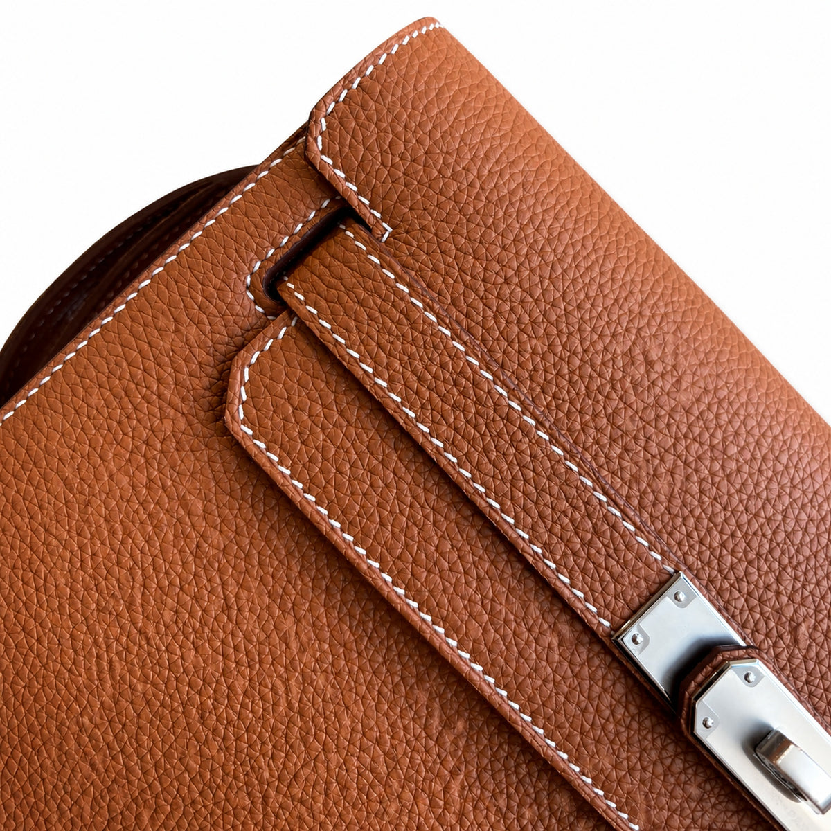 Kelly Depeches 25cm Togo Leather with Shoulder Strap — Versatile Hand-Carry Clutch