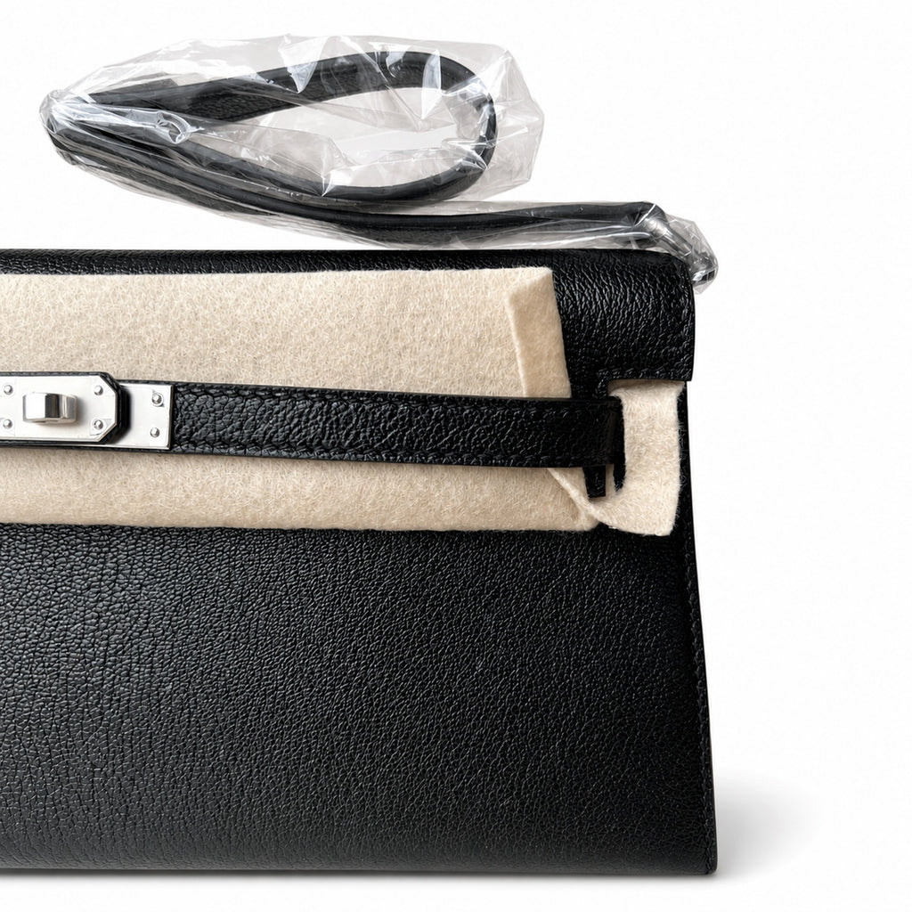 Kelly Family Underarm Shoulder Bag — Classic Hand-Carry Silhouette