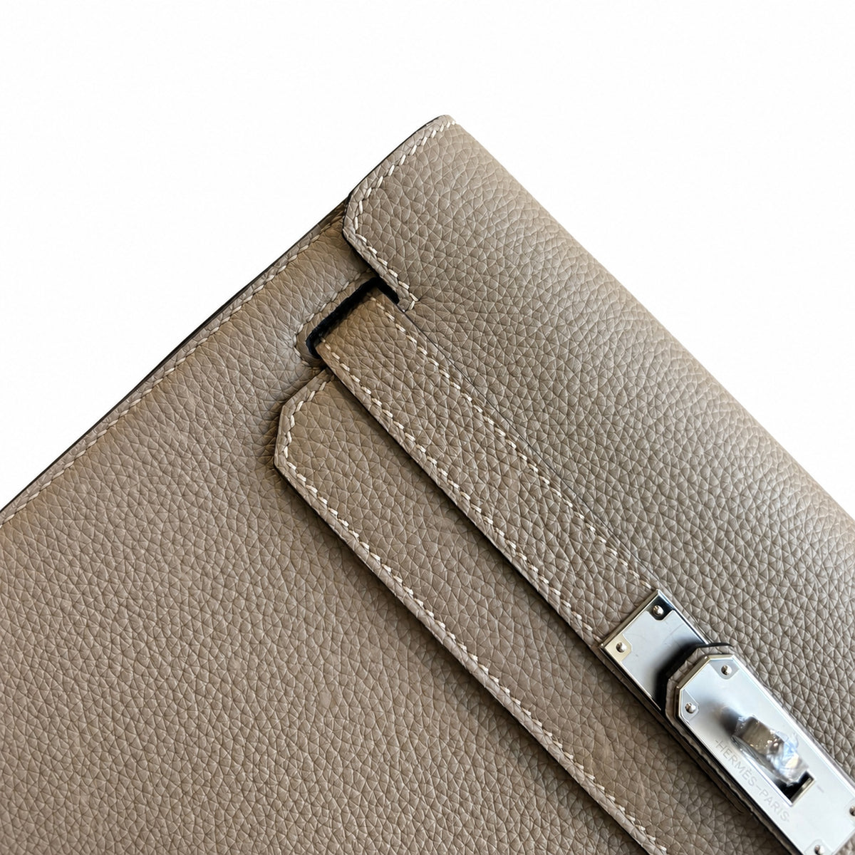 Streamlined Clutch Bag: Kelly Depeches 25cm Togo Leather with Shoulder Strap