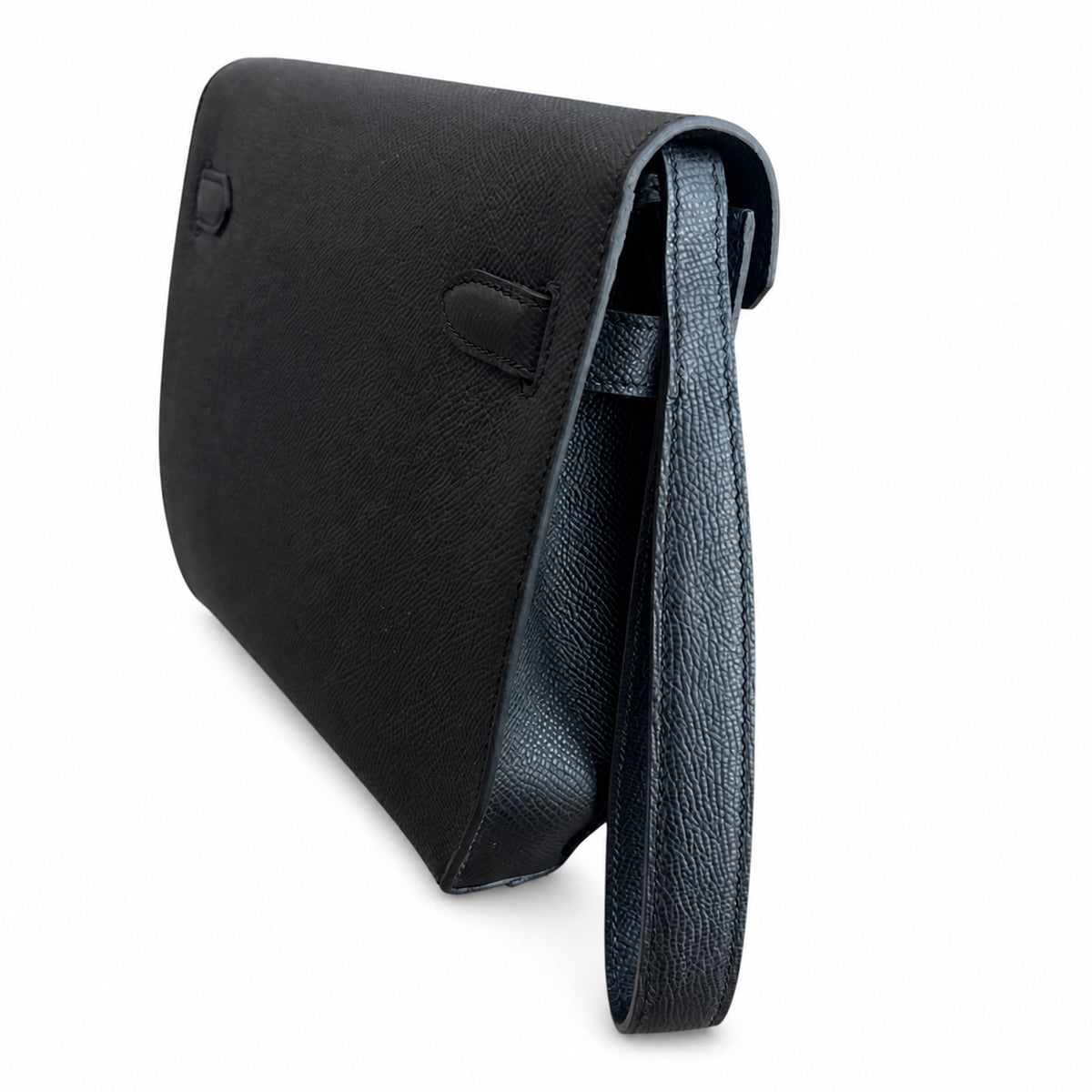 Distinctive Clutch Silhouette: Kelly Depeches 25cm Epsom Leather with Shoulder Strap