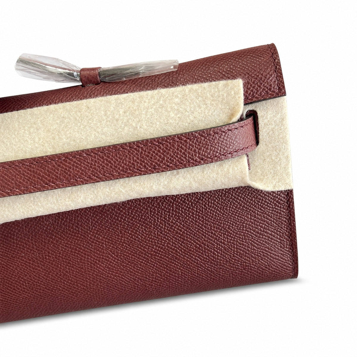 Streamlined Evening Bag: Kelly Cut 31 Clutch Epsom Leather Burgundy