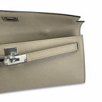 Refined Flat Clutch: Kelly Cut 31 Clutch Epsom Leather Windbreaker Gray