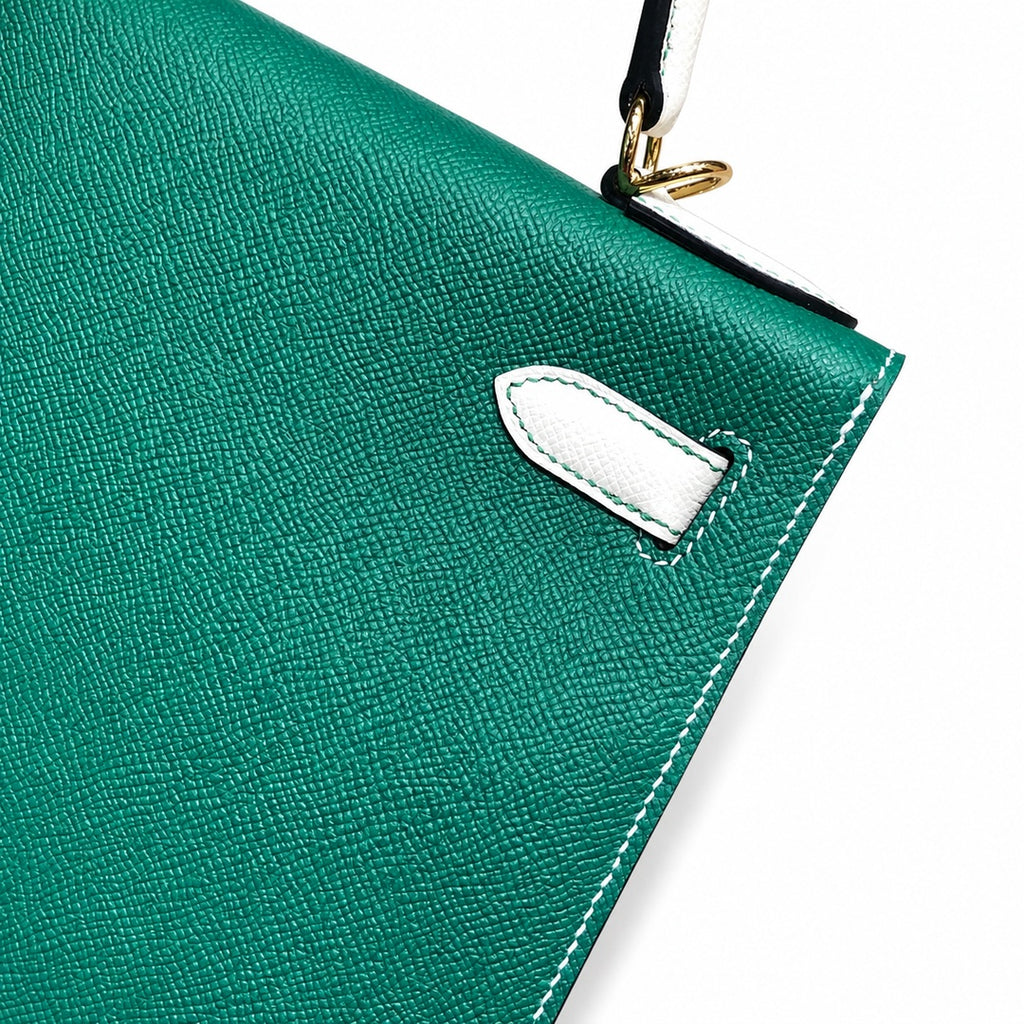 Kelly 28cm Epsom Leather U4 Vert Vertigo Velvet Green with 10 Craie Milkshake White top handcraft — Structured Top-Handle Handbag
