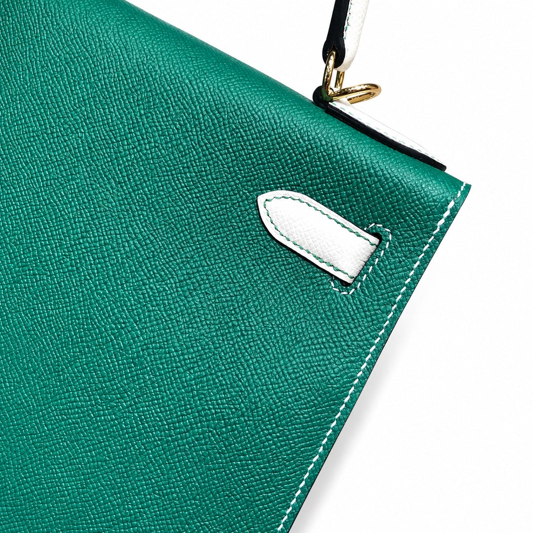 Kelly 28cm Epsom Leather U4 Vert Vertigo Velvet Green with 10 Craie Milkshake White top handcraft — Structured Top-Handle Handbag