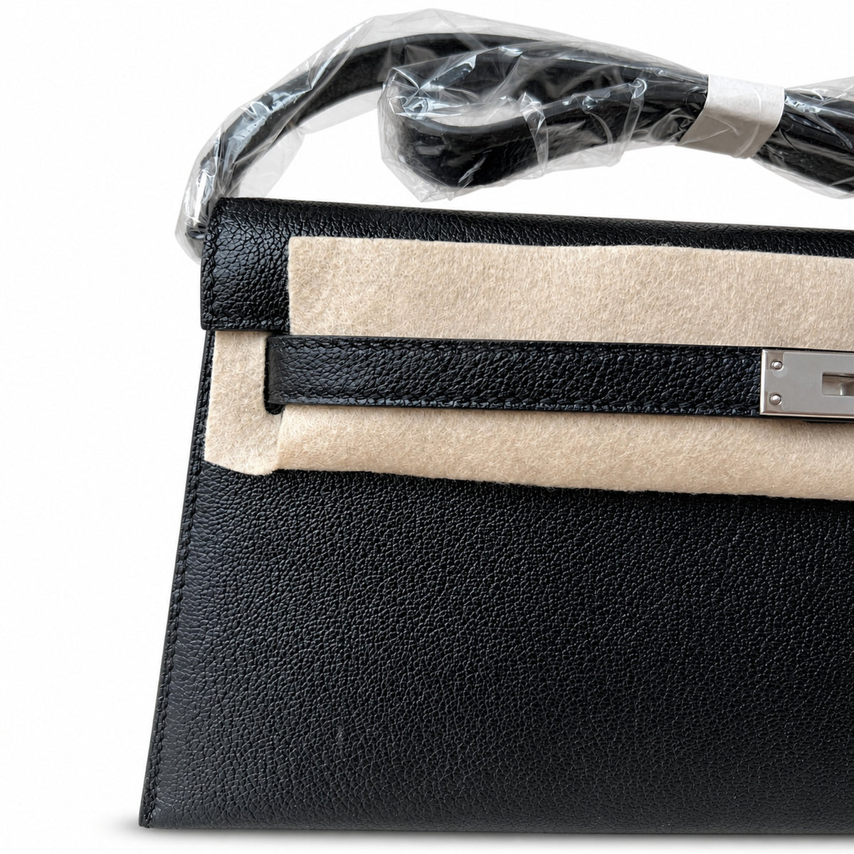 Kelly Family Underarm Shoulder Bag — Classic Hand-Carry Silhouette