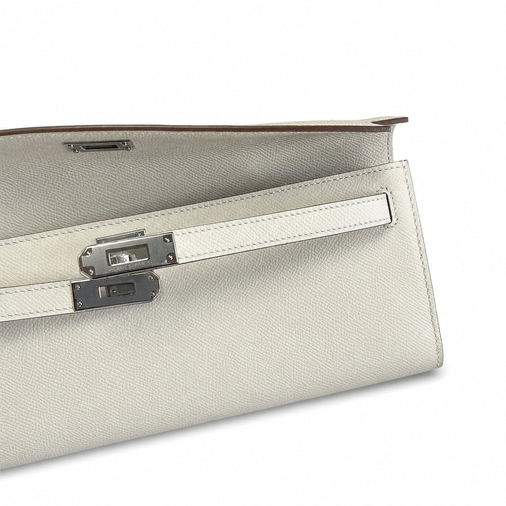 Sophisticated Evening Clutch: Kelly Cut 31 Clutch Epsom Leather Milkshake White