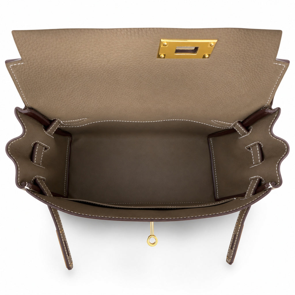 Kelly Messenger messenger bag for men and women, Elephant Gray Gold Buckle, imported leather, all-steel hand-waxed thread, the highest — Classic Hand-Carry Silhouette