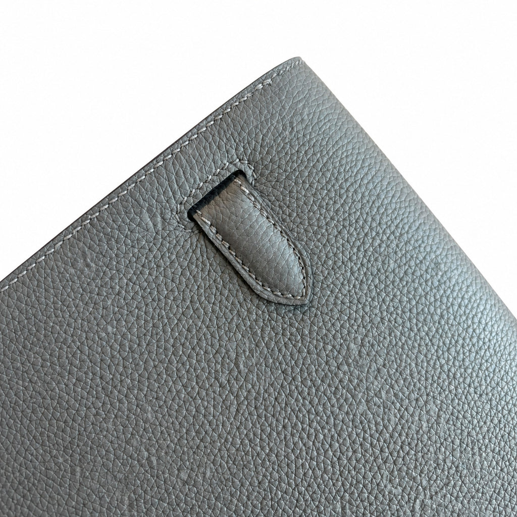 Sophisticated Compact Carry: Kelly Depeches 25cm Togo Leather with Shoulder Strap