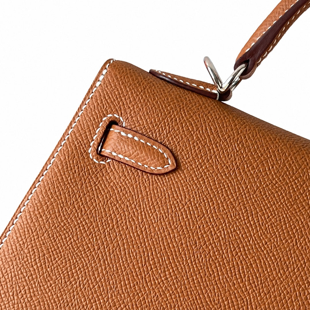 Kelly 25cm in Golden Brown Epsom Leather with Silver Buckle Handmade — Classic Hand-Carry Silhouette