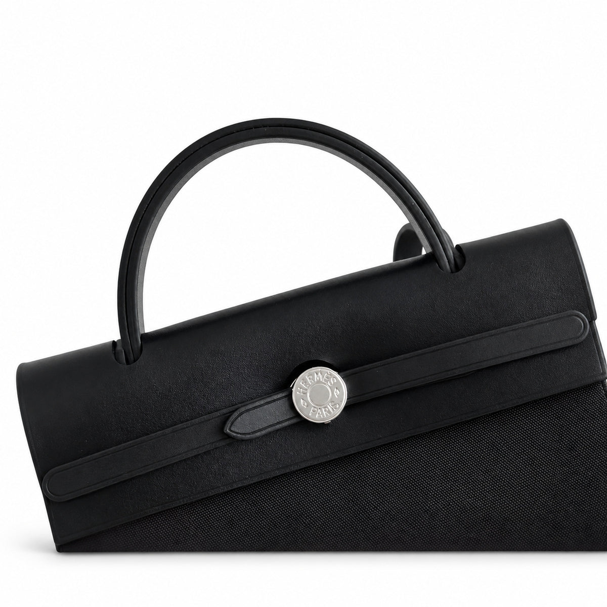 Classic Canvas-and-Leather Shoulder Carry: Herbag 31cm Saddle-Inspired Canvas Body with Leather Handle and Shoulder Strap